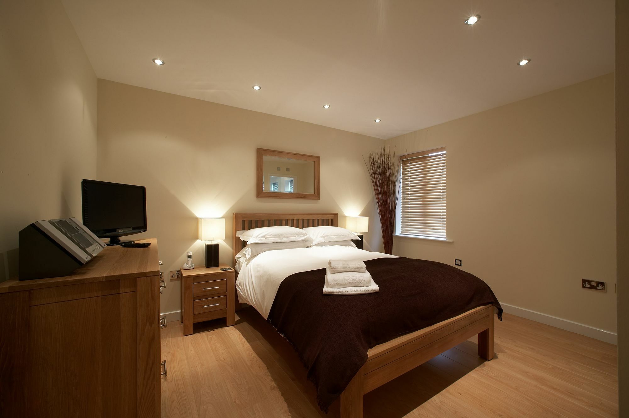 Southwich House By Esa Apartment Swindon Luaran gambar